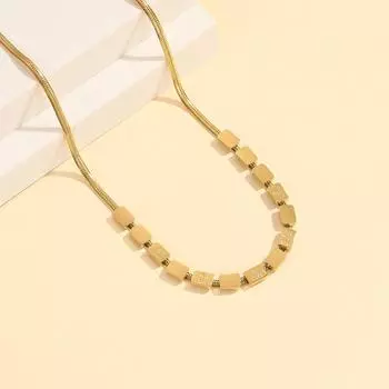 Ожерелье из змеиной кости с буквами LOVE из нержавеющей стали