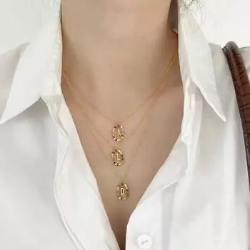 Ожерелье на длинной цепочке из стерлингового серебра 925 пробы с золотыми буквами A - Z в виде инициала MSCK с подвеской в виде алфавита A золотой