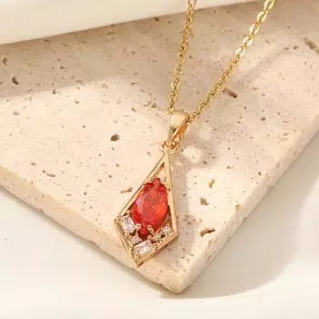 Ожерелье-подвеска геометрической формы для женщин 2025 Новая мода Золотая цепочка из нержавеющей стали Свадебная вечеринка Ювелирные аксессуары красный
