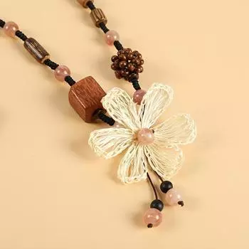 Ожерелье ручной работы из дерева в стиле бохо-шик с винтажным цветочным узором — универсальный длинный или короткий стиль, идеально подходит для повседневного наряда и подарка коричневый