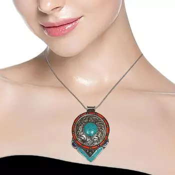 Ожерелье ручной работы из тибетского серебра с драгоценными камнями бирюзового и красного кораллов в Непале