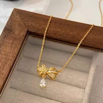 Ожерелье с бриллиантами в виде банта и капли воды Новый год Новый год Новый сладкий японский тренд