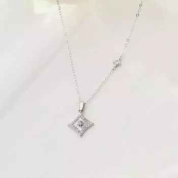 Ожерелье с четырехконечной звездой с нишевым дизайном, простой и роскошный темперамент, изысканная ключичная цепочка, новый стиль