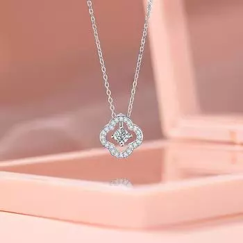 Ожерелье с четырехлистным клевером, женственность, полная бриллиантов, счастливые листья, цепочка на ключицу из нержавеющей стали, легкая роскошная Niche One, больше цепочек на шею