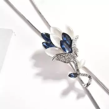 Ожерелье с кисточками, длинное темпераментное женское ожерелье с подвеской, платье, свитер, корейское ювелирное ожерелье One Size синий/белый