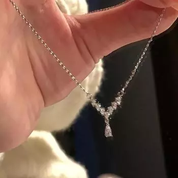 Ожерелье с кисточками Ins Light Luxury Simple All-Match Clavicle Chain one size