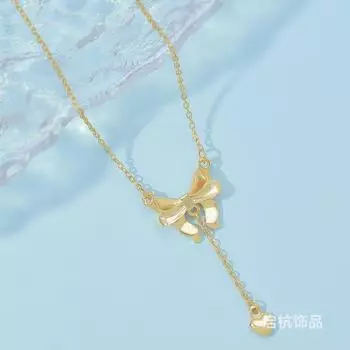 Ожерелье с кисточкой-бантом Женское Легкая роскошь Премиум Универсальный Темперамент Ключичная цепочка