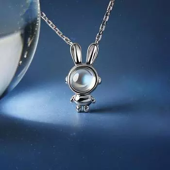 Ожерелье с кроликом-космонавтом, женская легкая роскошная нишевая дизайнерская цепочка из нержавеющей стали с изображением ключицы кролика