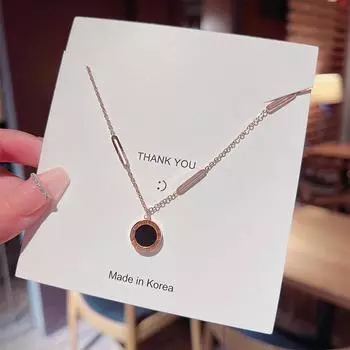 Ожерелье с круглыми буквами из титана, прочное, женская цепочка на ключицу, роскошный нишевый дизайн, простая цепочка для свитера Джокера.