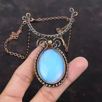 Ожерелье с молочным опалом Ожерелье из медной проволоки Регулируемое ожерелье Ожерелье с драгоценными камнями Ювелирные изделия из медной проволоки Ожерелье ручной работы для подарка