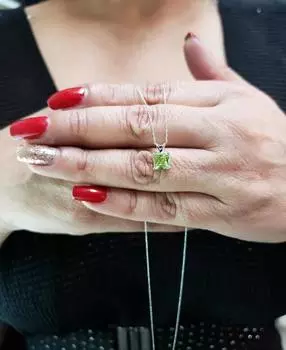 Ожерелье с подвеской в огранке принцессы из перидота, подарок для ее изысканного ожерелья подружки невесты