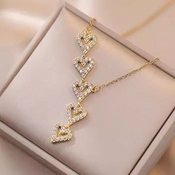 Ожерелье с подвеской в виде нескольких сердец для женщин, модное зеленое ожерелье с кубическим цирконием, гипоаллергенная цепочка из нержавеющей стали, ювелирные аксессуары