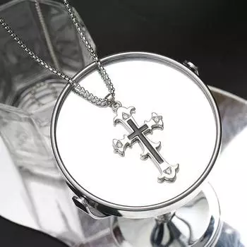 Ожерелье с подвеской в виде преувеличенного металлического сердца, готическая ключичная цепочка, классное ожерелье One Size чёрный