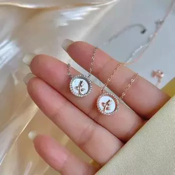 Ожерелье с розой, женское, легкое, роскошное, летнее, нишевое, цепочка на шею, дизайн, круглый, фирменный цветок, нержавеющая сталь, цепочка на ключицу, французский ретро
