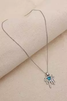 Ожерелье серебряного цвета с голубым сердцем и камнем в виде глаза