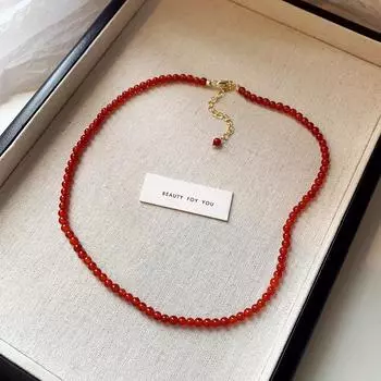 Ожерелье со знаком зодиака из китайского красного агата и белого нефрита