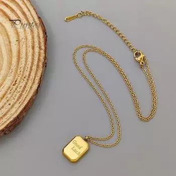 Ожерелье удачи с квадратным кулоном, регулируемая цепочка, гальванизированная титановая сталь, повседневные дорожные украшения на шею золотистый