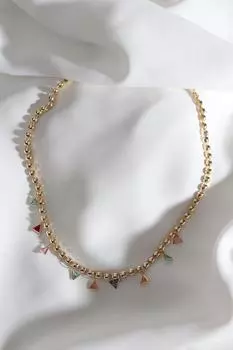 Ожерелье золотого цвета с разноцветной треугольной каменной подвеской