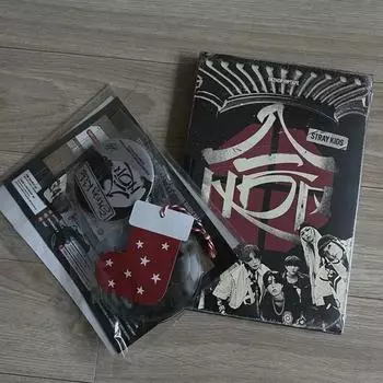 Пакет альбома Stray Kids Hop