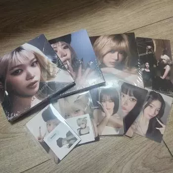 Пакет из 4 компактных версий альбома Le Sserafim Hot и специальные преимущества