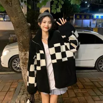 Пальто из искусственной овечьей шерсти осень-зима 2024 года, новый ретро-дизайн в стиле Гонконга, контрастный цвет, шахматный узор, большой размер, женская одежда S