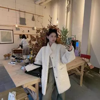 Пальто из овечьей шерсти, популярная женская куртка 2024 года, новая меховая интегрированная высококачественная искусственная меховая утолщенная теплая куртка S