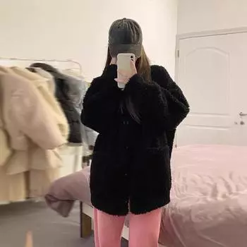 Пальто из шерсти ягненка черного цвета Тедди женское зимнее утолщенное, новое экологически чистое меховое высококачественное жареное уличное средней и длинной длины S чёрный
