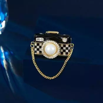 Пальто Пальто Костюм Аксессуары Кардиган Фиксированная Прищепка Креативный Нишевый Дизайн Смысл Ретро Брошь Камера