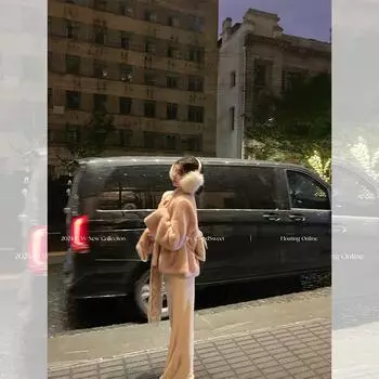 Пальто с меховым покрытием женское зимнее 2024 новое популярное благородное высококачественное маленькое иностранное ленивое теплое пальто S розовый