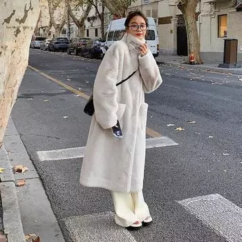 Пальто с меховым вставкой, женское зимнее, корейская версия, имитация норки, бархат, средняя и длинная, выше колена, воротник-стойка, плюшевое пальто из искусственного меха S recommends within 55kg грязно-белый