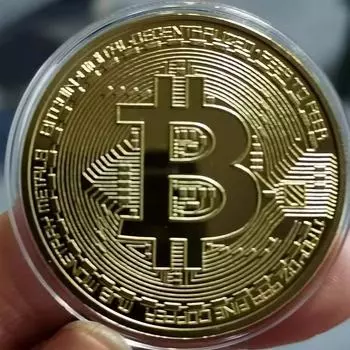 Памятная золотая монета Bitcoin 40*1.5mm золотой