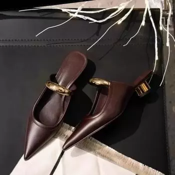 Панк-готика сандалии с металлической пряжкой на низком каблуке женские новые летние тапочки с острым носком на толстом каблуке женские туфли на платформе Muller 35