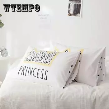 Пара хлопковых наволочек с принтом и мультяшным рисунком. Двусторонние наволочки