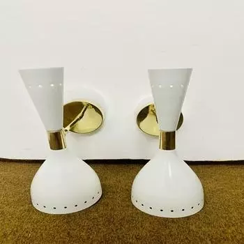 Пара латунных итальянских настенных светильников Diabolo середины 1950-х годов, пара лампочек