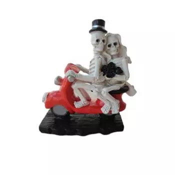 Пара на мотоцикле Украшения Украшение для дома Веселая атмосфера Смоляные украшения One Size