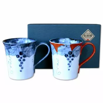 Пара подарочных кружек Arita Fuchino gift gift made in Japan, подарок, в коробке, стильный, посуда, виноград, в коробке, завернутый,