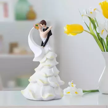 Пара скульптура влюбленных фигурка абстрактное искусство свадьба статуя украшение для юбилей столешница kiss