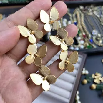 Парящая бабочка, собирающая легкие ретро-серьги в виде бабочек из металла с бахромой, женские легкие роскошные серебряные серьги-иглы для банкета