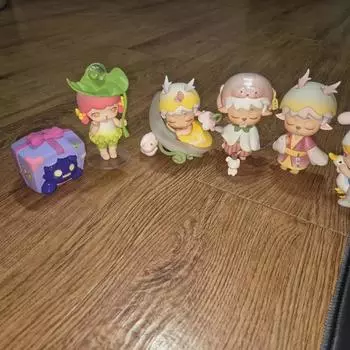 Партия фигурок