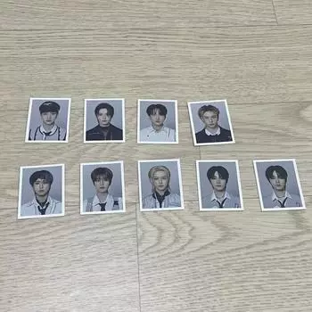 Партия фотографий для удостоверения личности для встречи фанатов лыжников