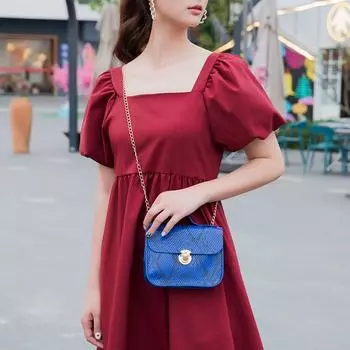 Партия модных квадратных сумок с принтом в виде змеи, персонализированные трендовые цепочки, женские сумки через плечо, переносные сумки-мессенджеры белый