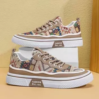 Парусиновые туфли мужские корейские версии модные универсальные новинки лета 2025 года дышащие повседневные туфли для скейтбординга дышащая тканевая обувь повседневная обувь модная обувь 39 зелёный