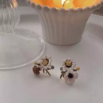 Pastoral Style Flower Vintage Earrings Jewelry Accessories Asymmetry Earring Decoration Flower