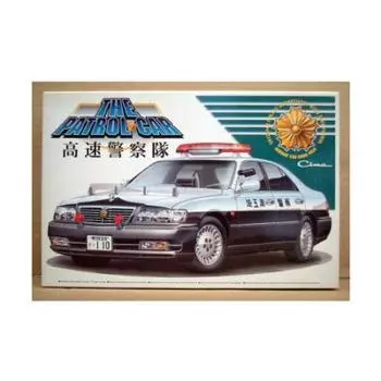 Патрульная машина серии 5 Saitama Prefectural Police High Speed Corps Y33 Cima 41LV распродана 1/24