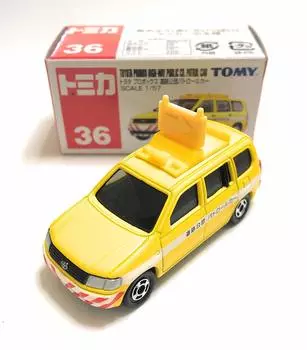 Патрульная машина Toyota Probox Highway Public Corporation № 36 (Мешок-коробка)