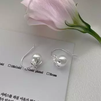Pearl bow stud earrings female ins beauty OL temperament 925 sterling silver exquisite ear jewelry high quality fashion 925 Silver