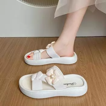 Pearl flower slippers women s new summer versatile women s flat bottom non-slip thick bottom outer wear student fashion beach sandals 36/37