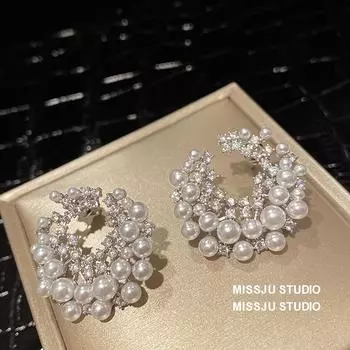 Pearl Irregular Round C Earrings Niche Light Luxury Retro Premium Zircon Earrings Autumn And Winter 925 Silver Needle