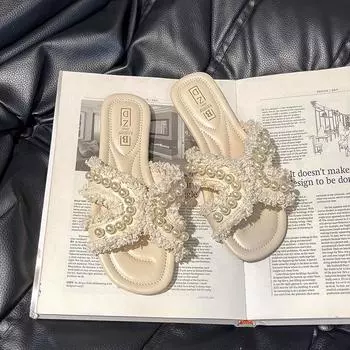 Pearl slippers women s outer wear 2025 summer new flat bottom fashion Korean version versatile sandals soft surface breathable 35