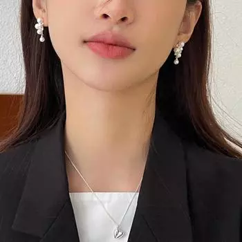 Pearl zircon stud earrings for women s niche light luxury ins advanced sense warm and beautiful 925 silver needle temperament earrings 925 silver needles